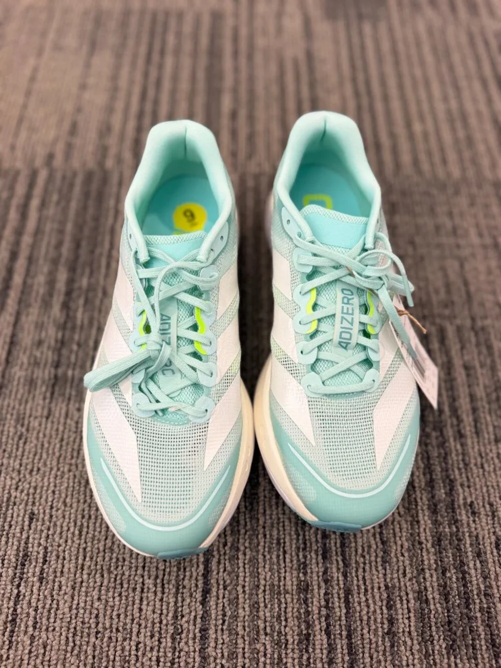 NEW ✨ Adidas Adizero Boston 13 - Women's 9 / Men's 7.5 - Light Blue - NEW ✨